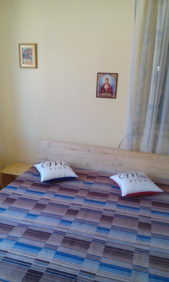 Casa Cosmin Hostal Dobra Exterior foto